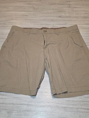 Weatherproof Chino 10 Inch Shorts Men's Tan Khaki Size 42